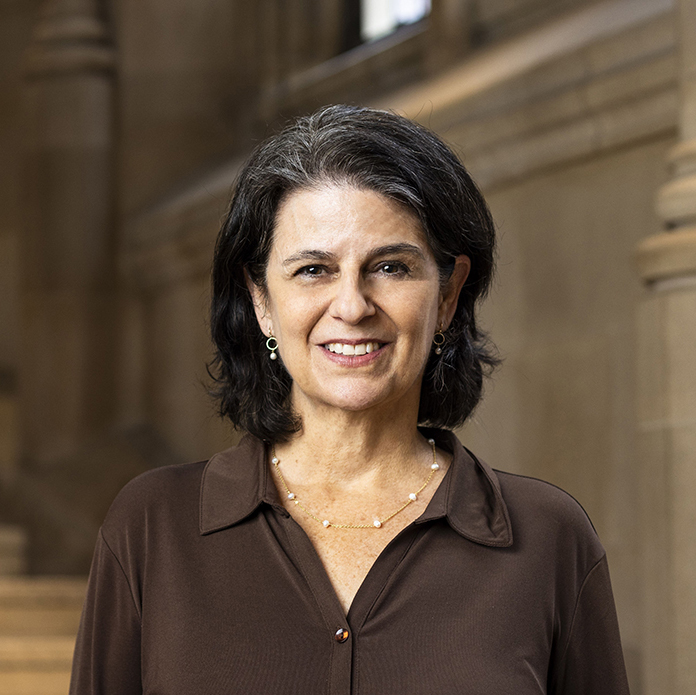 headshot of Lillian Lengua